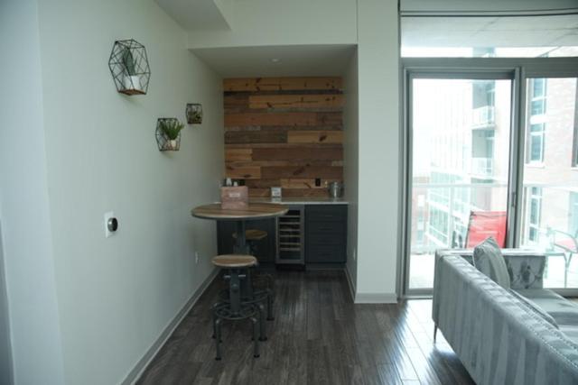 Downtown Dallas Apt With View Walking Distance To Aac With Free Parking Pool Wifi エクステリア 写真